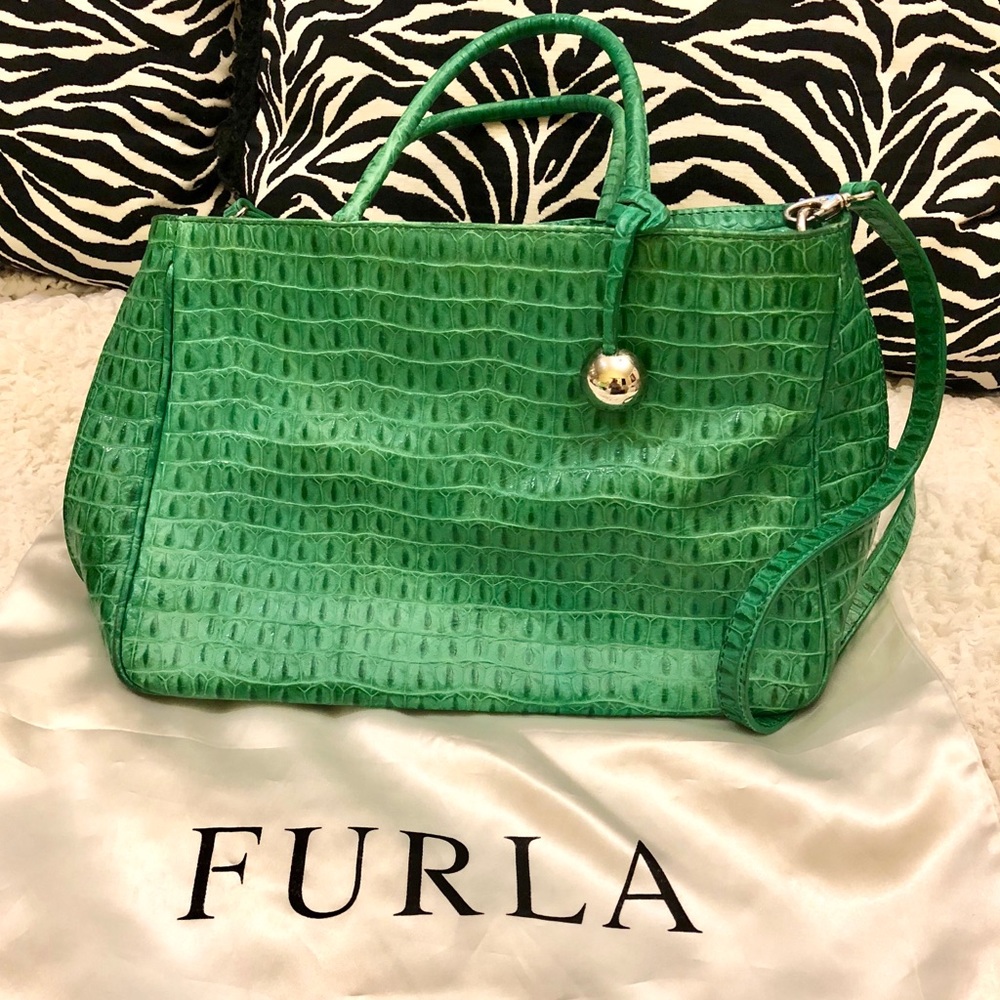 🌱Furla Crocodile Tote 🌱
